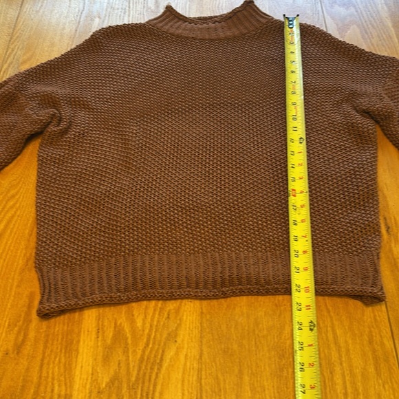 Sweater pullover NWOT - Picture 3 of 4
